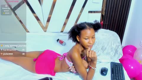 Snapshot of litte_ebony chatting on December 20, 2024, 10:00 pm Ashley online show from December 20, 2024, 10:00 pm