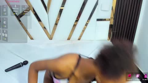 Snapshot of litte_ebony chatting on February 5, 2025, 6:48 pm Ashley online show from February 5, 2025, 6:48 pm