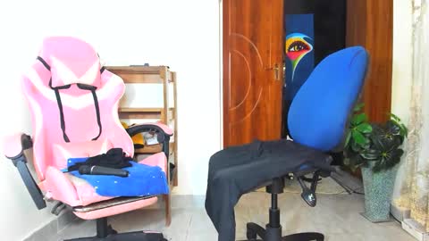 little_africa online show from January 5, 2026, 5:27 pm