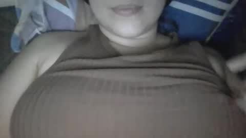 Snapshot of little_anef chatting on May 20, 2026, 7:14 am little_anef online show from May 20, 2026, 7:14 am