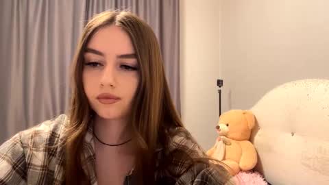 Catherine online show from December 3, 2025, 1:09 pm