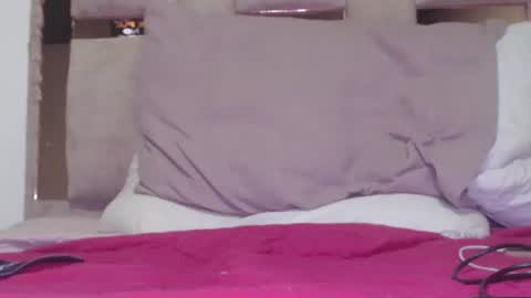 Snapshot of little_aphrodite2 chatting on March 24, 2026, 12:15 am Aliciaparaisss online show from March 24, 2026, 12:15 am