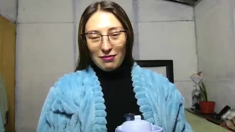 Diablita online show from October 4, 2025, 1:14 am