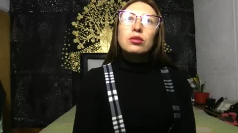 Diablita online show from December 15, 2025, 1:32 am