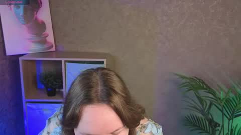 Snapshot of little_doll_meow chatting on June 5, 2026, 3:13 am Alexandra online show from June 5, 2026, 3:13 am