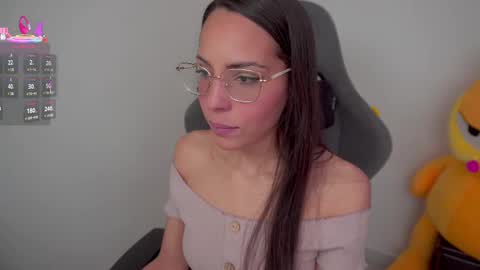 Help me reach 100 likes online show from September 28, 2025, 7:08 pm