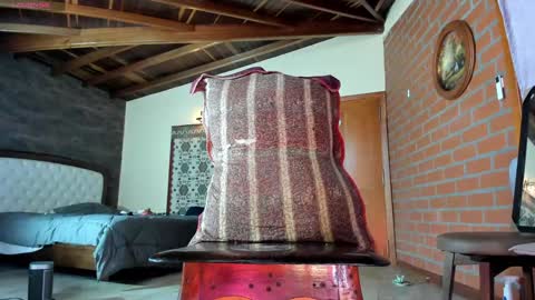 Izzi online show from January 20, 2025, 5:27 pm