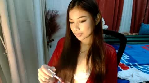 Snapshot of little_jessica17 chatting on June 17, 2026, 5:25 pm JELYAN online show from June 17, 2026, 5:25 pm
