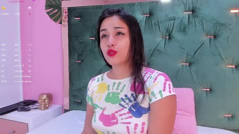 little_melanie online show from December 21, 2024, 1:26 am