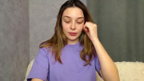 Mia   Im online every day 1530 PM in New York  2030 PM in London online show from December 2, 2024, 8:11 pm