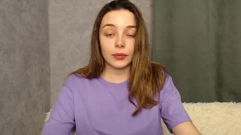 Mia   Im online every day 1530 PM in New York  2030 PM in London online show from December 3, 2024, 8:17 pm