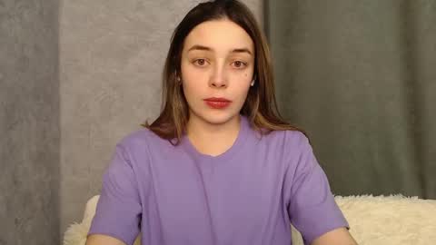 Mia   Im online every day 1530 PM in New York  2030 PM in London online show from December 22, 2024, 8:58 pm