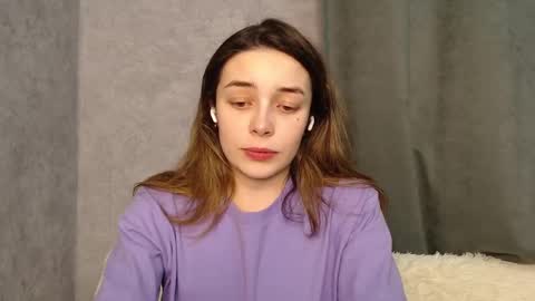 Mia   Im online every day 1530 PM in New York  2030 PM in London online show from December 26, 2024, 9:26 pm