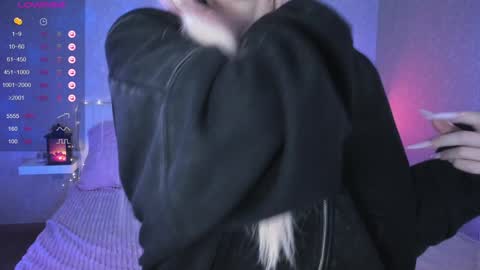 Maria online show from February 2, 2025, 1:34 am