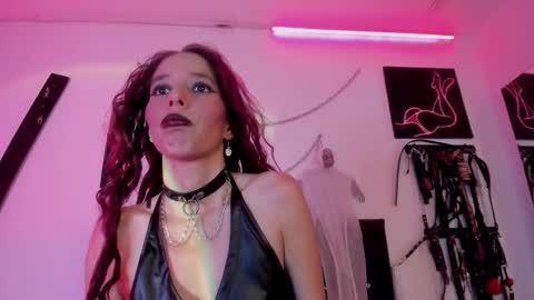 Snapshot of little_nauughty2 chatting on November 22, 2025, 1:43 pm Little Nauughty2 online show from November 22, 2025, 1:43 pm