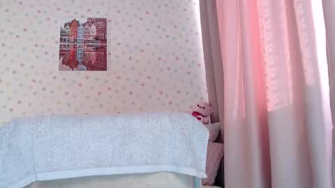 Adaline online show from September 18, 2025, 5:09 am