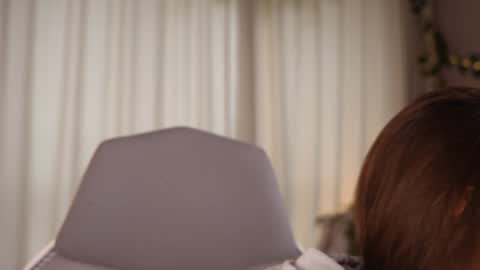 Kiki online show from September 19, 2025, 11:55 am