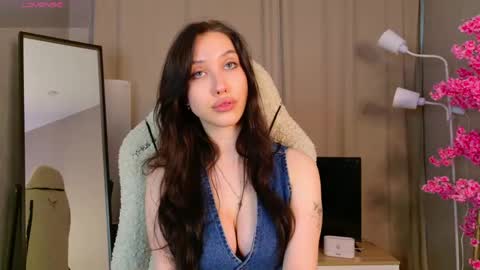 Kate online show from May 13, 2026, 4:37 pm
