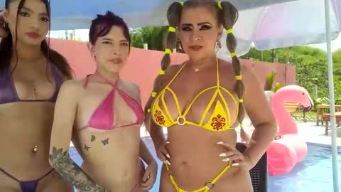 Sharol  online show from October 4, 2025, 3:10 pm