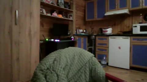 little_shygirl_ online show from September 22, 2025, 12:56 am