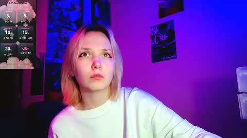 Snapshot of little_sugar_queen chatting on July 22, 2026, 8:55 pm Akin online show from July 22, 2026, 8:55 pm