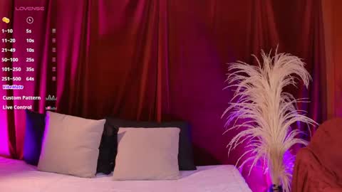 Snapshot of little_twiink chatting on June 8, 2026, 2:06 pm Juan Ferrer online show from June 8, 2026, 2:06 pm