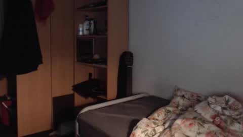 littlealien7 online show from February 13, 2026, 12:12 pm