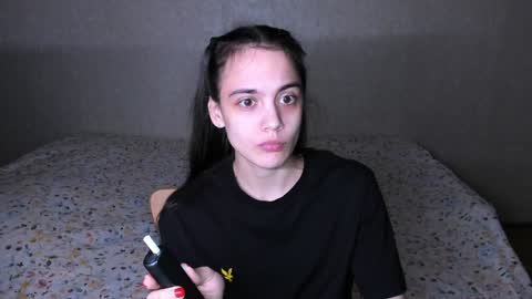 littleashleyy online show from December 23, 2024, 7:20 pm