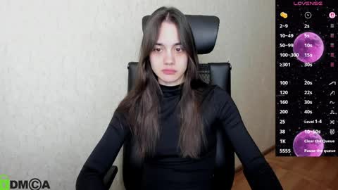 littleashleyy online show from April 21, 2026, 7:50 pm