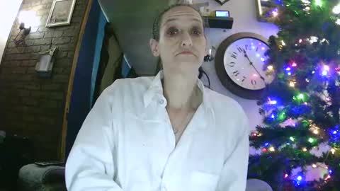 Snapshot of littlebigsquirt7945 chatting on January 12, 2026, 4:29 am Sady Jayne online show from January 12, 2026, 4:29 am