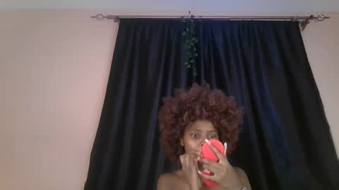 littlebunny2  online show from February 17, 2026, 11:22 pm