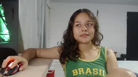 littlecheerry69 online show from April 15, 2026, 2:57 pm