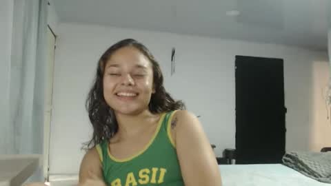 littlecheerry69 online show from April 15, 2026, 7:58 pm