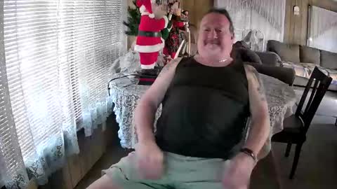 Littled83057 online show from December 19, 2024, 9:06 pm