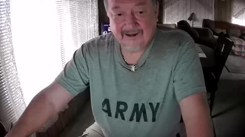 Littled83057 online show from February 7, 2025, 6:13 pm