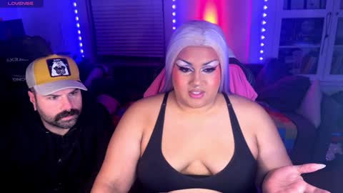 littledracula666 online show from December 2, 2024, 7:25 am