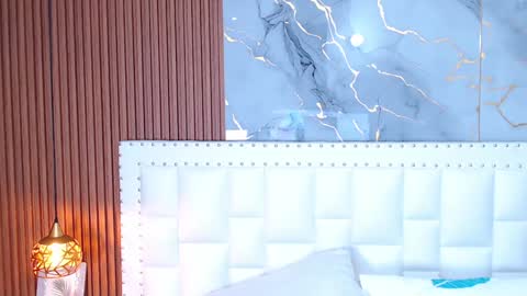 Emily  online show from January 18, 2025, 6:03 am