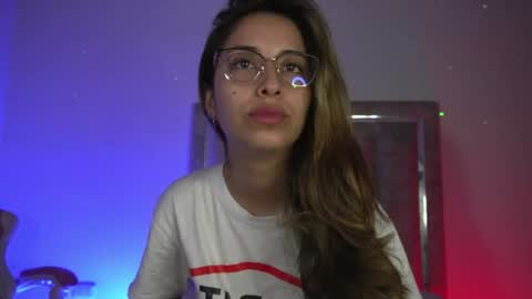 Snapshot of littlee_emma_ chatting on July 3, 2026, 1:34 am littlee_emma_ online show from July 3, 2026, 1:34 am