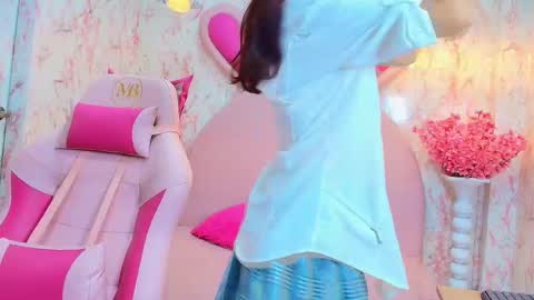 April  online show from February 6, 2026, 11:46 am