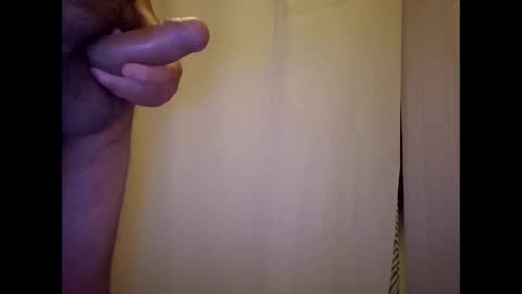 littleguyy888 online show from December 15, 2025, 1:37 pm