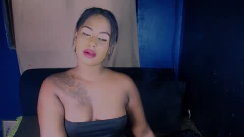 littleindianmilf online show from April 24, 2026, 5:10 am