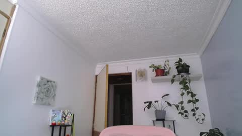 Snapshot of littlelaksmi chatting on May 19, 2026, 10:27 pm Laksmi online show from May 19, 2026, 10:27 pm