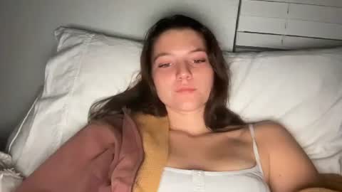 Snapshot of littlelila446 chatting on December 5, 2025, 4:54 am Lila 3 online show from December 5, 2025, 4:54 am