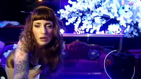 Snapshot of littlemissmarly chatting on January 21, 2025, 7:58 am GentleViolet online show from January 21, 2025, 7:58 am