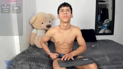 PARKER online show from October 7, 2025, 12:35 pm