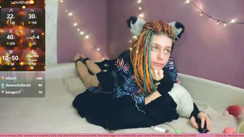 Snapshot of littlepinkcat chatting on December 22, 2024, 1:33 pm Felix online show from December 22, 2024, 1:33 pm