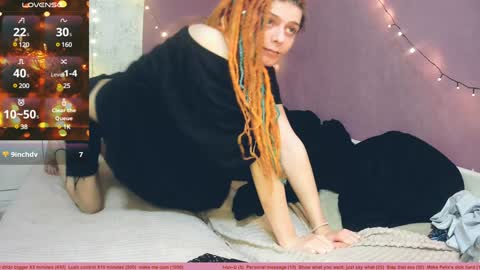 Snapshot of littlepinkcat chatting on December 23, 2024, 1:13 pm Felix online show from December 23, 2024, 1:13 pm