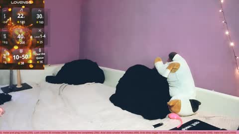 Snapshot of littlepinkcat chatting on January 4, 2025, 5:27 am Felix online show from January 4, 2025, 5:27 am