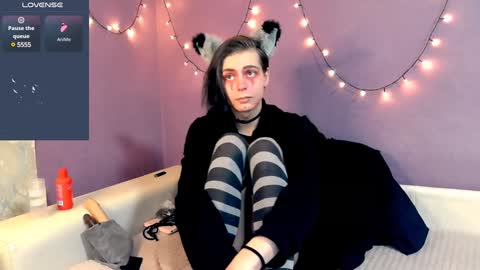 Snapshot of littlepinkcat chatting on February 1, 2025, 7:13 pm Felix online show from February 1, 2025, 7:13 pm