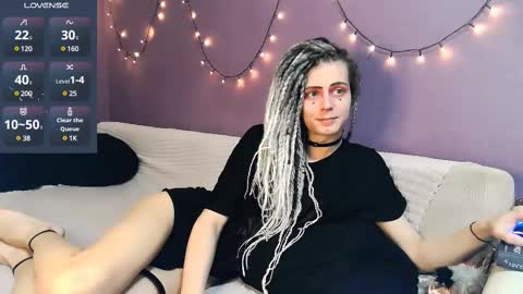 Snapshot of littlepinkcat chatting on March 9, 2025, 6:11 pm Felix online show from March 9, 2025, 6:11 pm